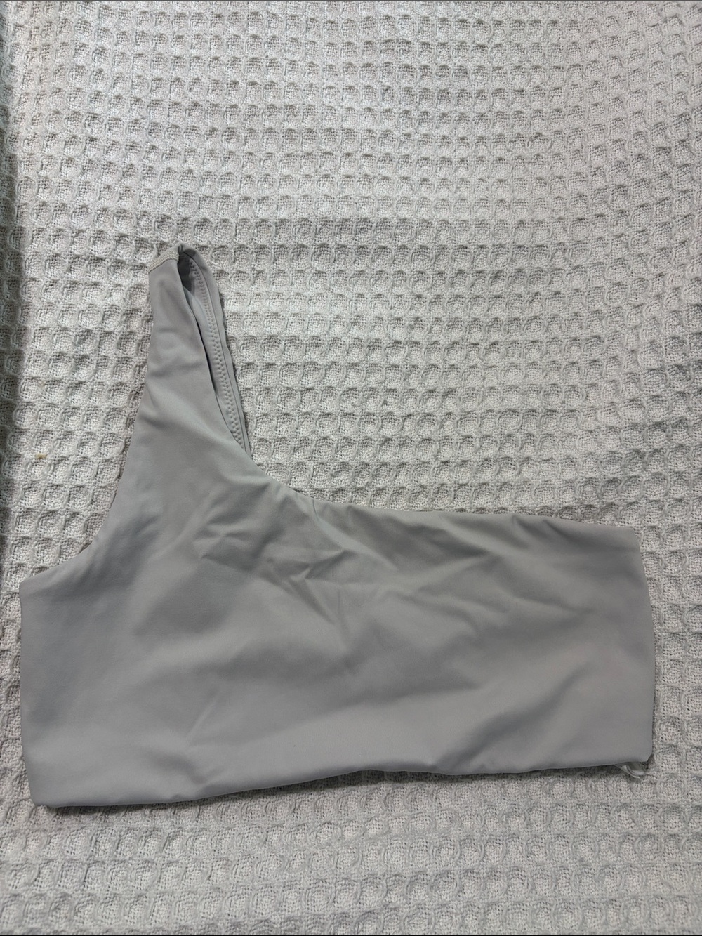 aerie One-Shoulder Sports Bra in Light Gray